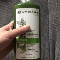 ڱ