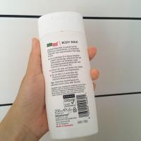 ڱ