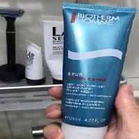 ڱ