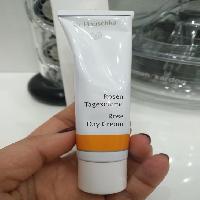 ڱ